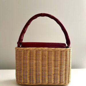 Chic Straw & Red Leather Monsac Hand Bag With Detachable Shoulder Strap